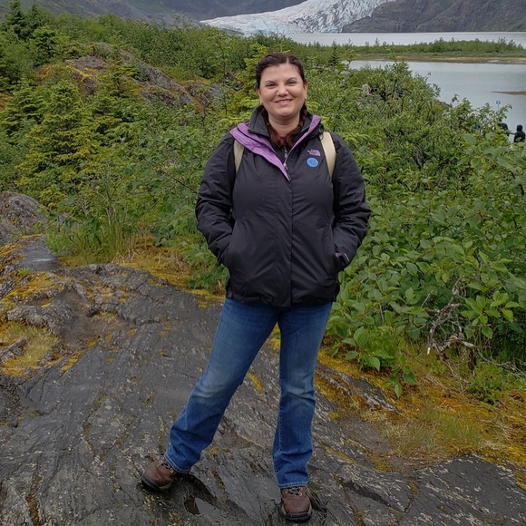 Meet your Posher, Wendy - Picture 1 of 1